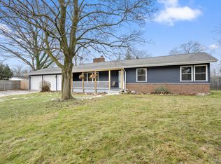 1671 N Center Rd, Saginaw, MI 48638