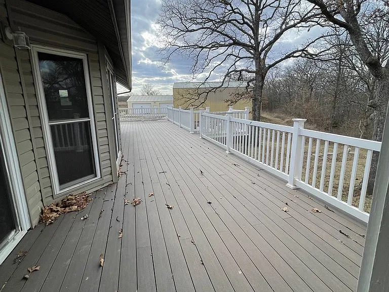 2101 W Outer Hwy #61 — Photo 10