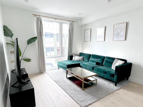 101 Condor St #201, Boston, MA 02128