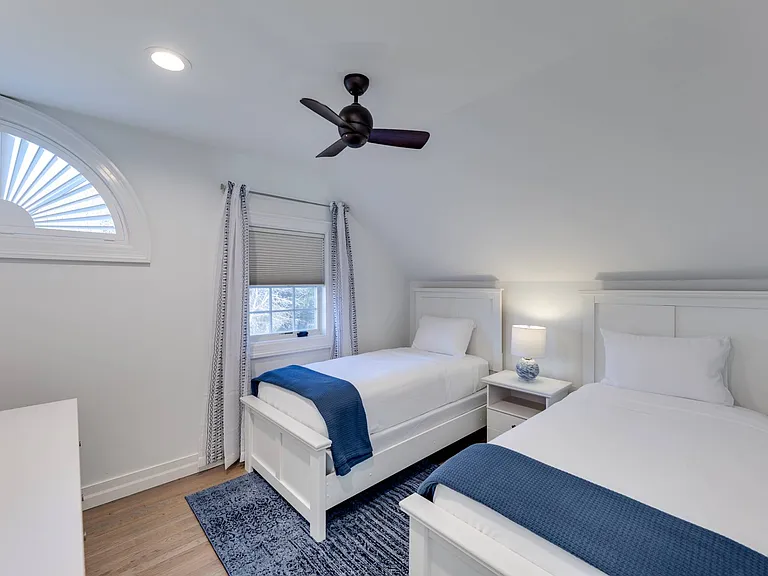 24 Stratton Sq — Photo 19