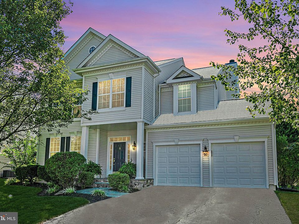 1st image of 17133 Magic Mountain Dr