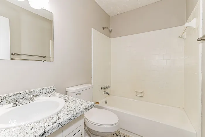 4235 Cap Chat St — Photo 14