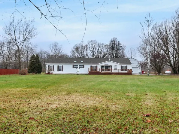 492 S 450 E, Valparaiso, IN 46383