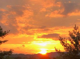 6 Cafferata Ct, Montville, NJ 07045