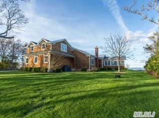 9905 Nassau Point Rd, Cutchogue, NY 11935