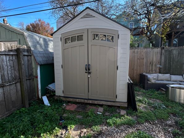 1406 Christy Ave
