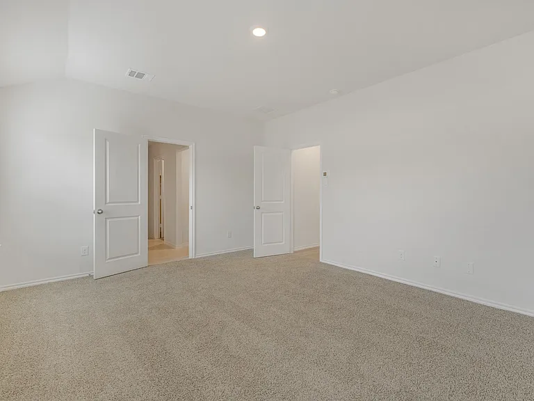 1543 Brooke Dr — Photo 12
