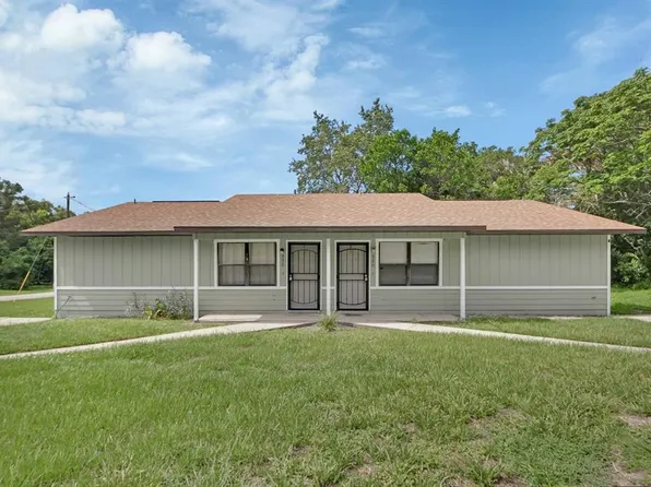 330 Webb St, De Leon Springs, FL 32130