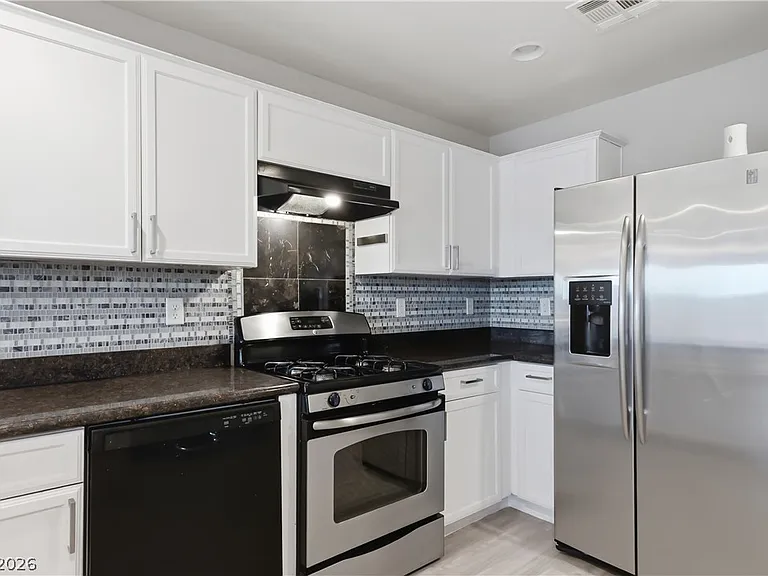 8910 Marble Light Ave — Photo 12