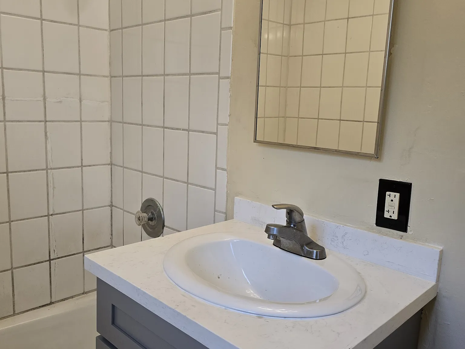 1 bed, 500 sqft, $1,895 — Photo 2