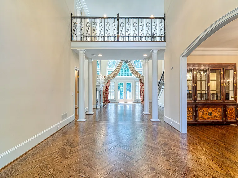 2935 Whitfield Ave — Photo 39