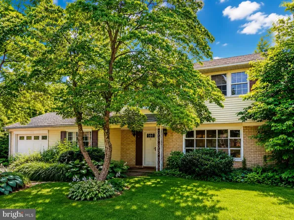 3804 Conestoga Rd, Camp Hill, PA 17011