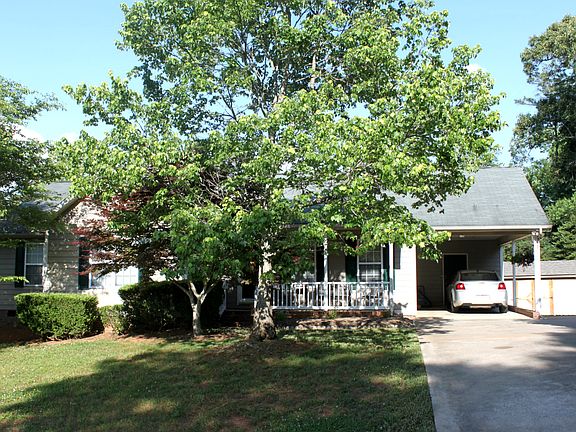 2nd image of 418 Split Oak Trl