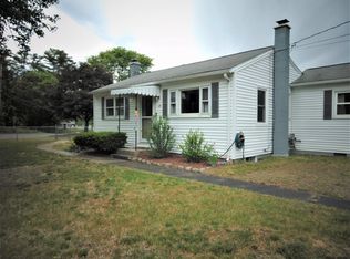 29 Kabalian Dr, Schenectady, NY 12309