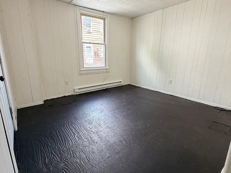 695 Pearl St #1 — Photo 5