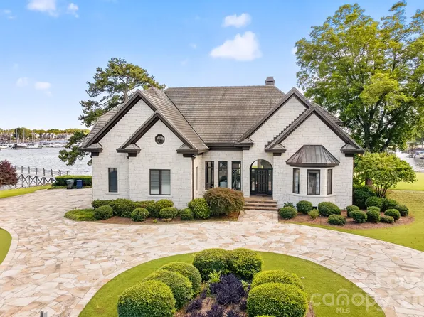 18210 Pompano Pl, Cornelius, NC 28031
