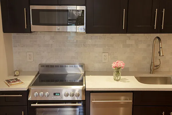 Rented by Blip LLC | media 35