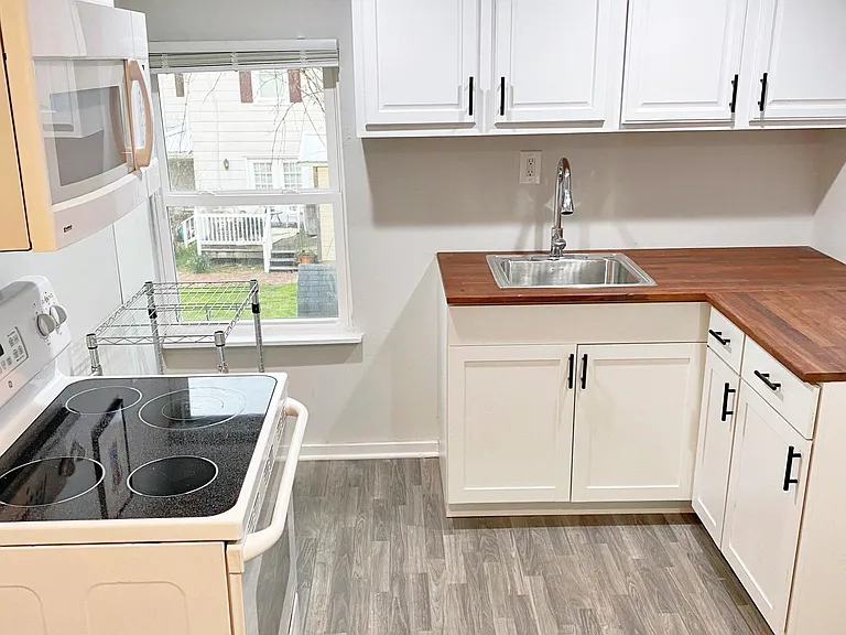 855 C St #2 — Photo 16