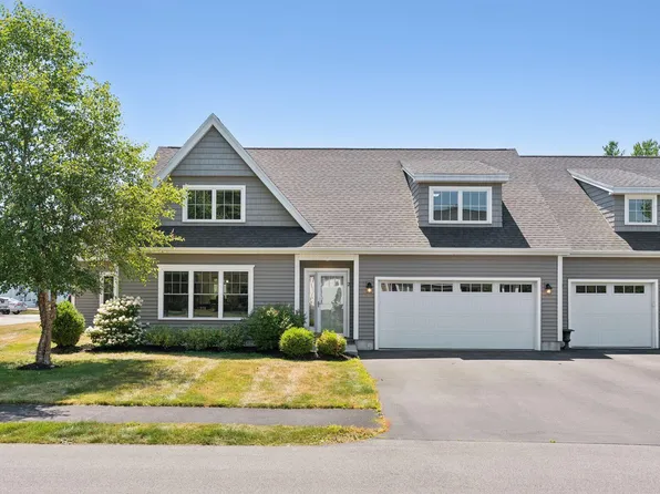 2 Chestnut Lane #2, Kennebunk, ME 04043