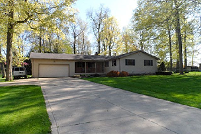 1st image of 2668 Lutz Ave