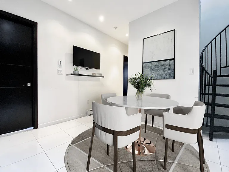 933 Amsterdam Ave #6E — Photo 4
