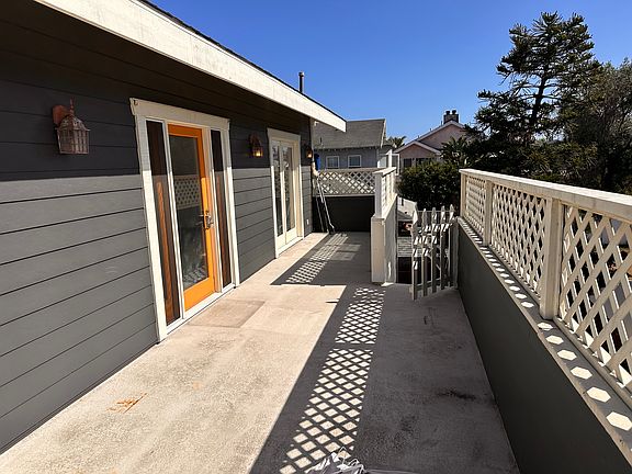 3rd image of 643 Molino Ave