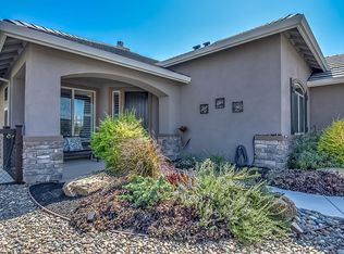 521 Woodgate Rd, Valley Springs, CA 95252