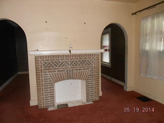4th image of 2809 W 2nd St