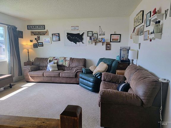 4th image of 709 Gem Dr