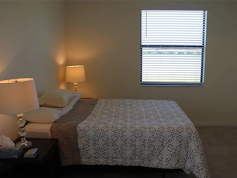 6647 Clairborne Ln — Photo 12