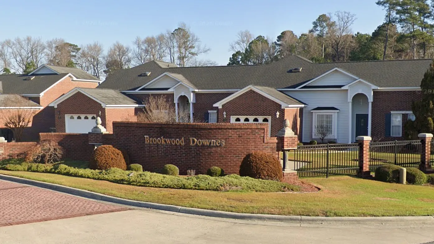 Brookwood Downes — Photo 1