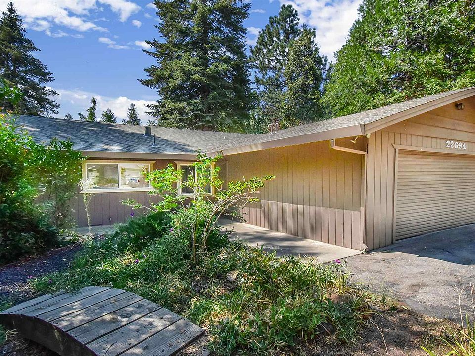 1st image of 22694 Robin Hood Dr