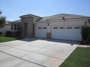 29373 Lake Hills Dr, Sun City, CA 92585