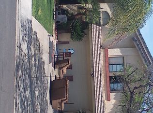 6131 Coral Ridge Dr, Riverside, CA 92505