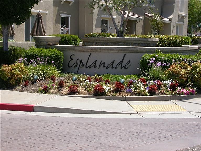 1st image of 1304 Esplanade Cir #1304
