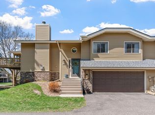 6936 Sherwood Rd, Woodbury, MN 55125
