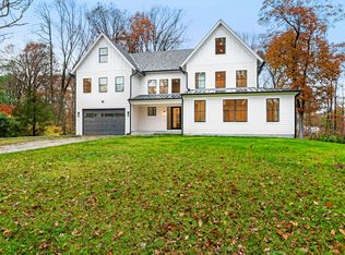 20 Marianne Road, Darien, CT 06820