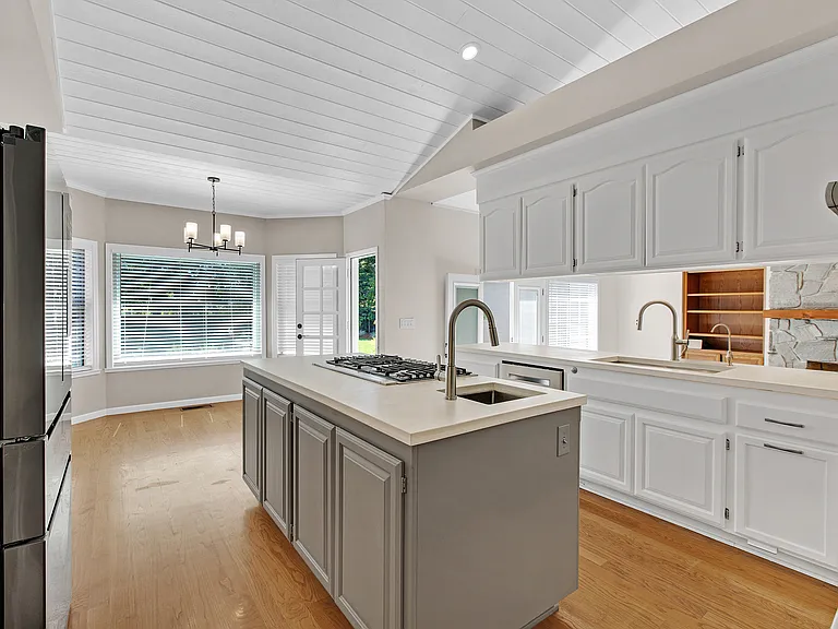 19313 Kerwin Ranch Ct — Photo 15