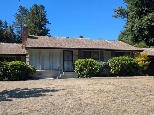 16023 32nd Ave NE, Seattle, WA 98155