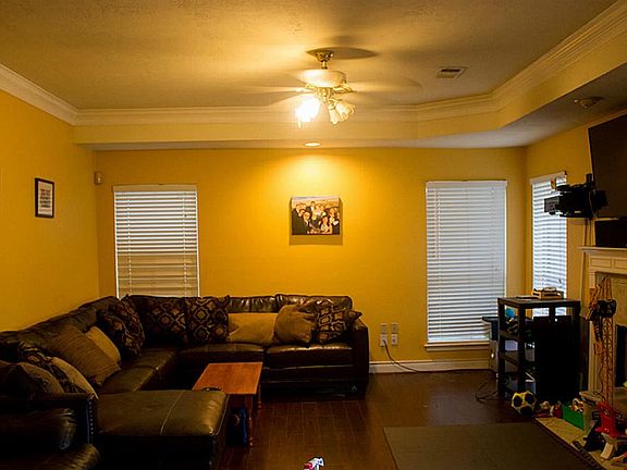 5th image of 4619 Duesenberg Ct