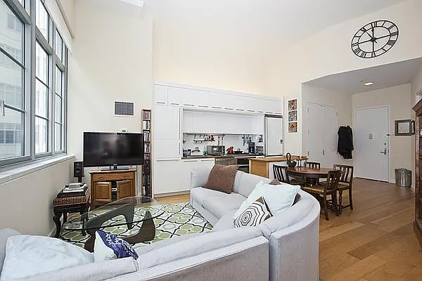 Sold by Nest Seekers International | media 8