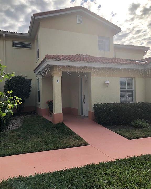 2nd image of 608 Diamond Cir #608