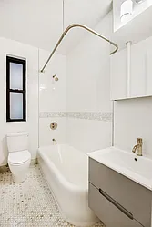 Rented by Akelius Real Estate Management