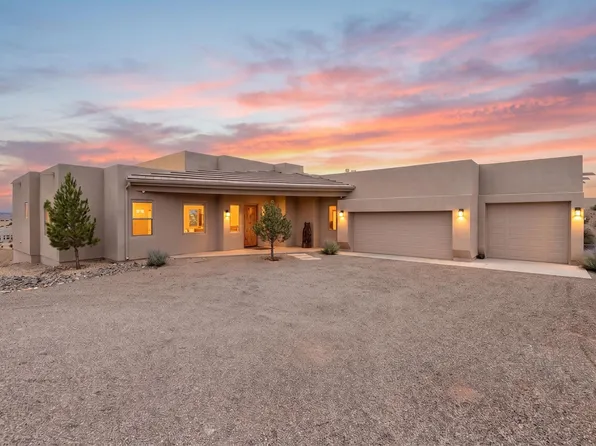 16 Mimbres Ct, Placitas, NM 87043