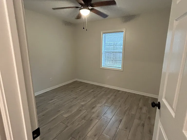 2515 Kavanaugh Rd #4 — Photo 6