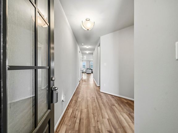3rd image of 2420 Solaris Bend Dr