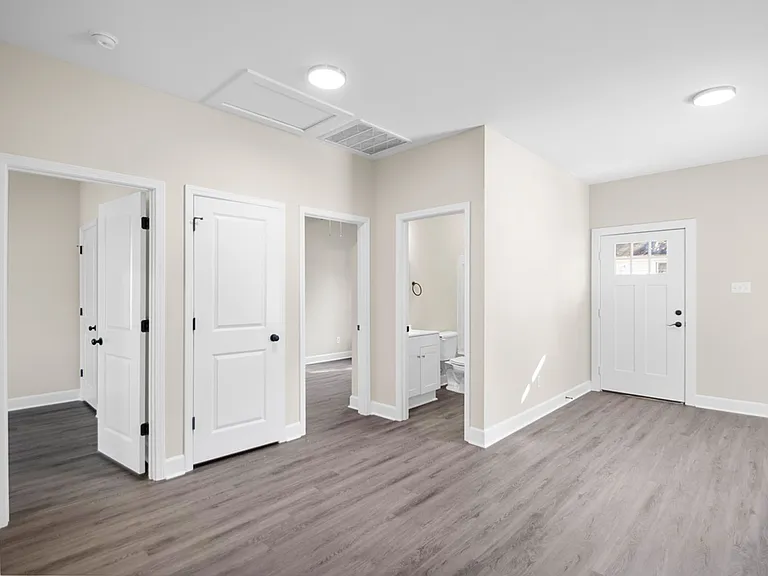 1523 S Cedar St — Photo 39