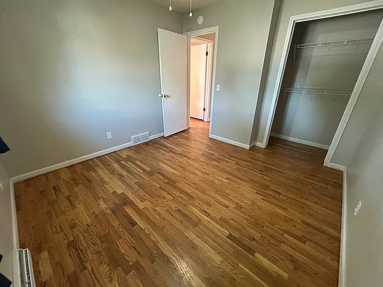 1816 Dixon Ave — Photo 14