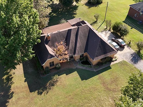 4th image of 4291 Oakland Dr