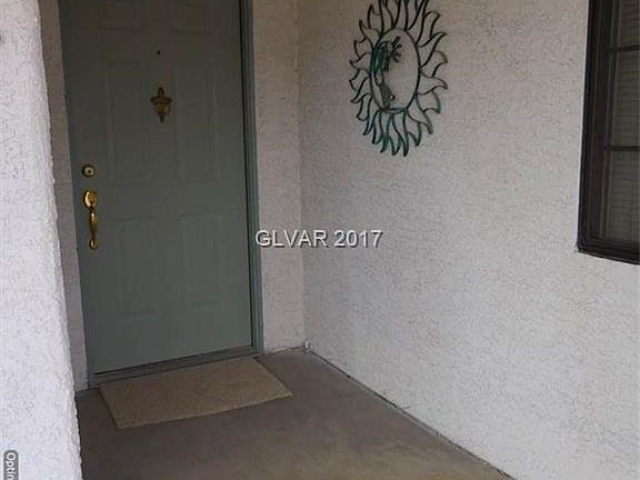 4th image of 6261 Sunkiss Dr
